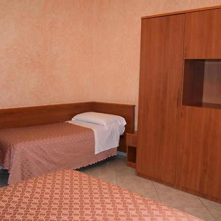 Hotel Bruna Roma Exterior foto